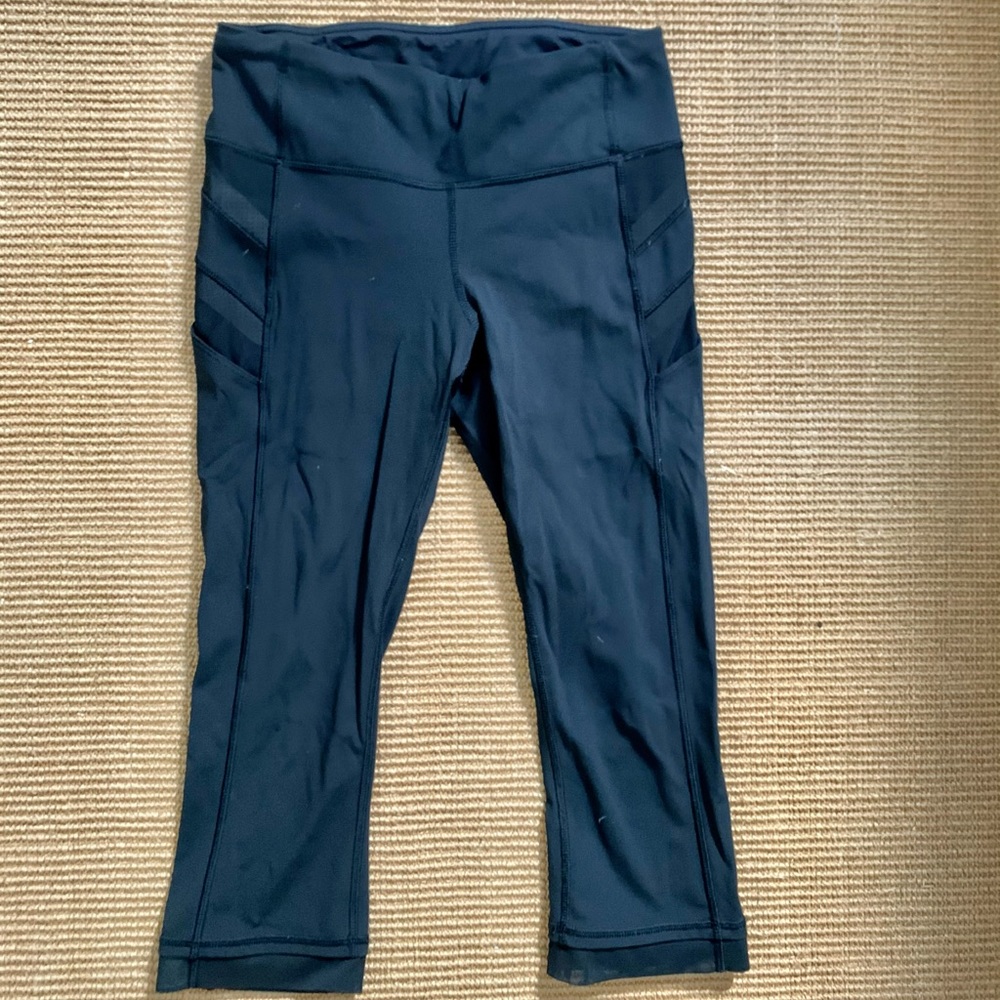 Lululemon Black Cropped Leggings